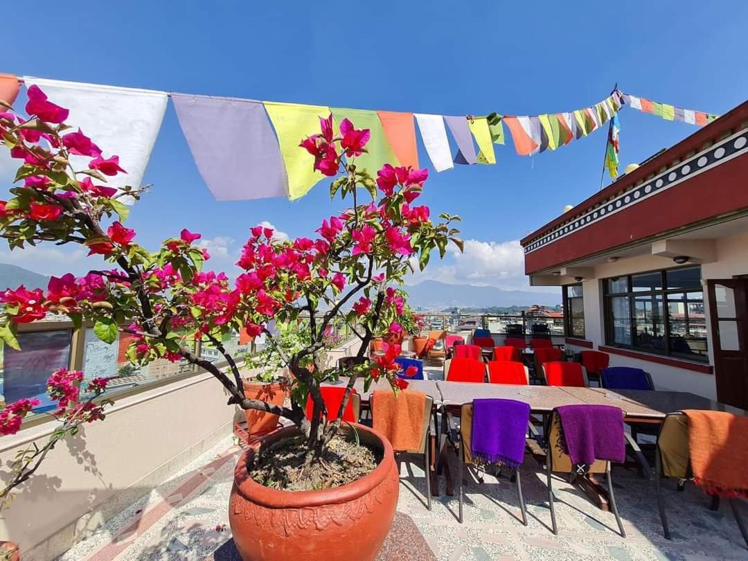 Kathmandu View Hotel ภายนอก รูปภาพ