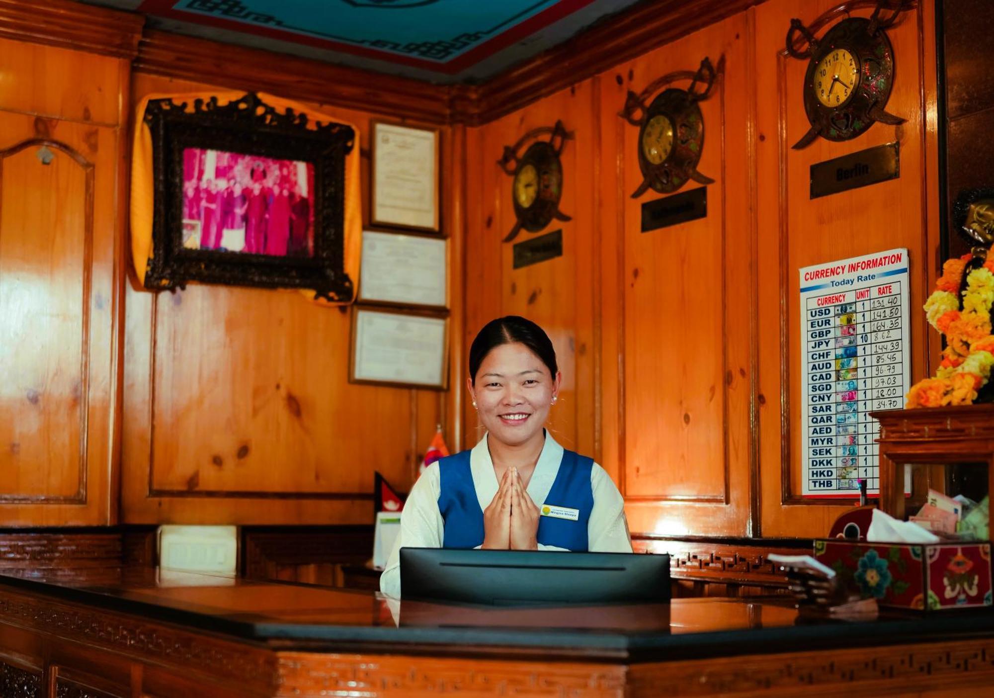 Kathmandu View Hotel ภายนอก รูปภาพ
